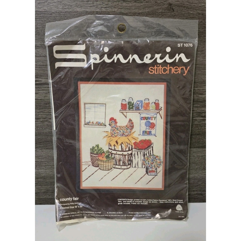Spinnerin Vintage Needlepoint Kit County Fair 16x20‎ Unopened